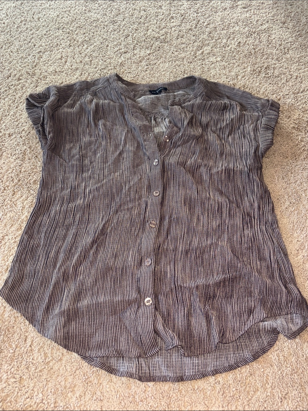 Blu Pepper Brown Crinkle Button-Down Cap Sleeve Top